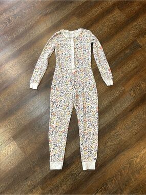 Mini Boden White Floral-Print One-Piece Pajama with Multicolor Flowers